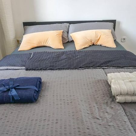 Apartment In Wuppertal - Charmante 3-Zimmer-Oase Mit Kamin Und Badewanne المظهر الخارجي الصورة